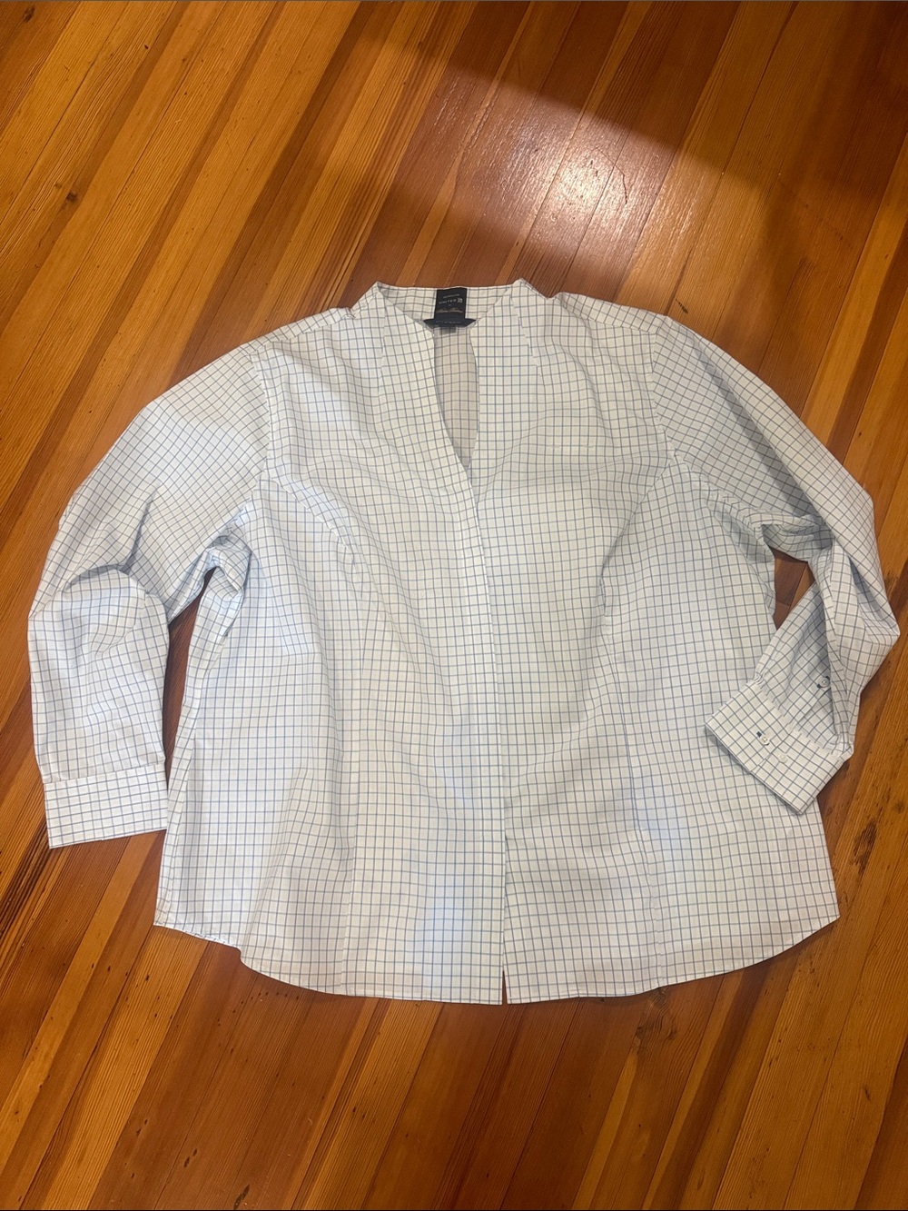 Women’s Windowpane White Blue Shirt